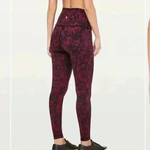 Lululemon Wunder Under Hi-Rise Tight Scatter Blossom Jacquard Garnet Black sz 4 - Picture 8 of 9